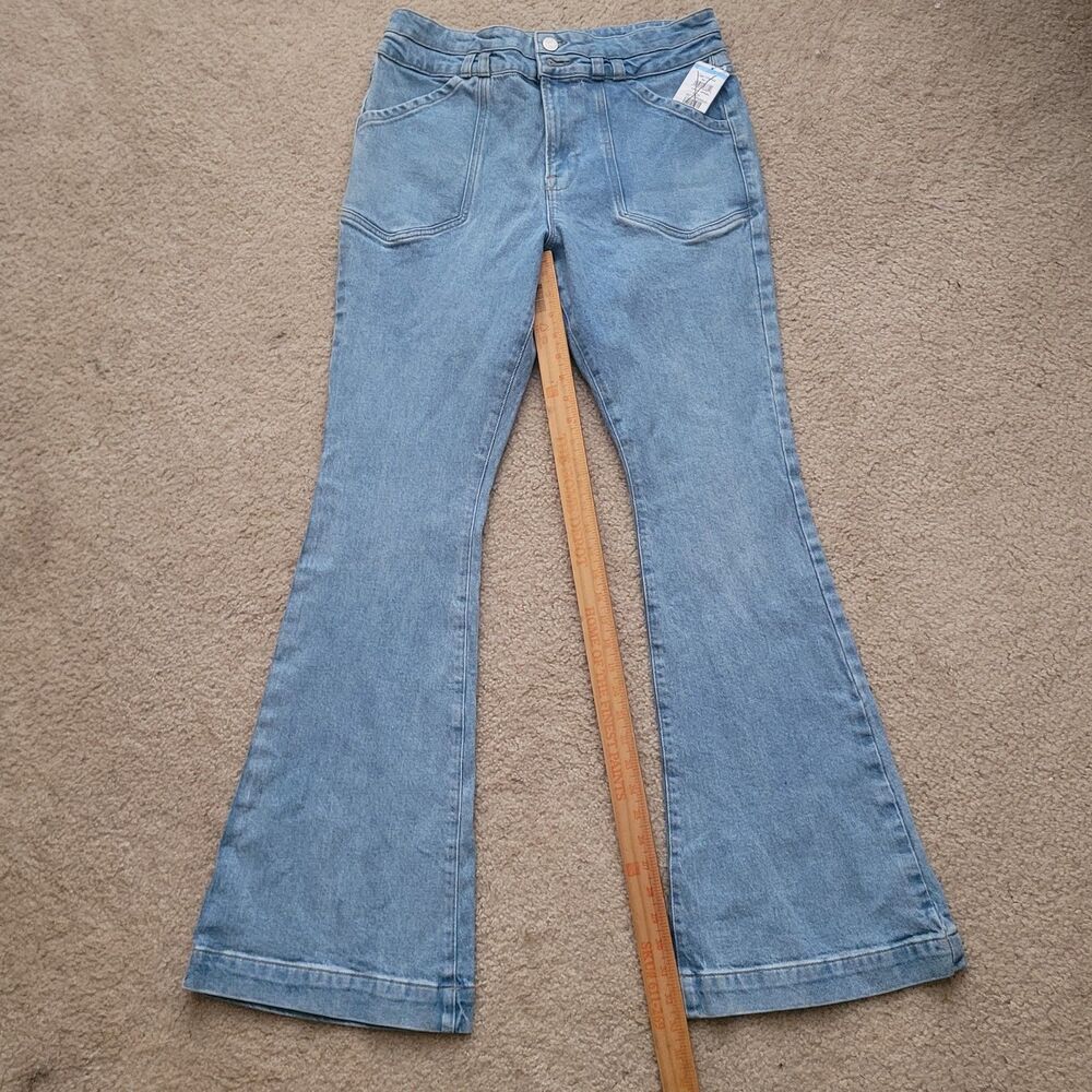 NWOT Frame Jeans Caye Denim Womens 33 Light Blue Double Button Flare Leg Bootcut - Picture 4 of 16